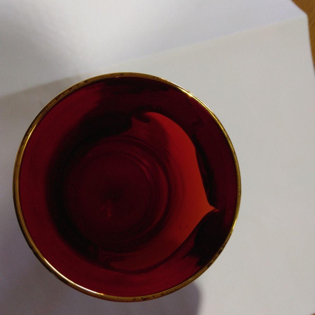 ベネチアングラス　赤と金のガラスグラス 花柄