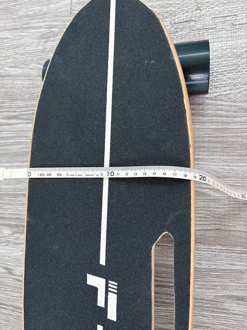 【値下げ】FUGU 電動スケートボード　ブラック　本体＆リモコン