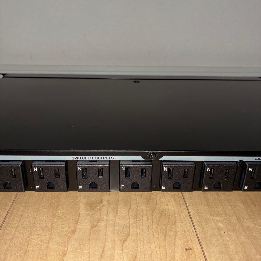 美品　希少TASCAM AV-P250 パワーコンディショナー