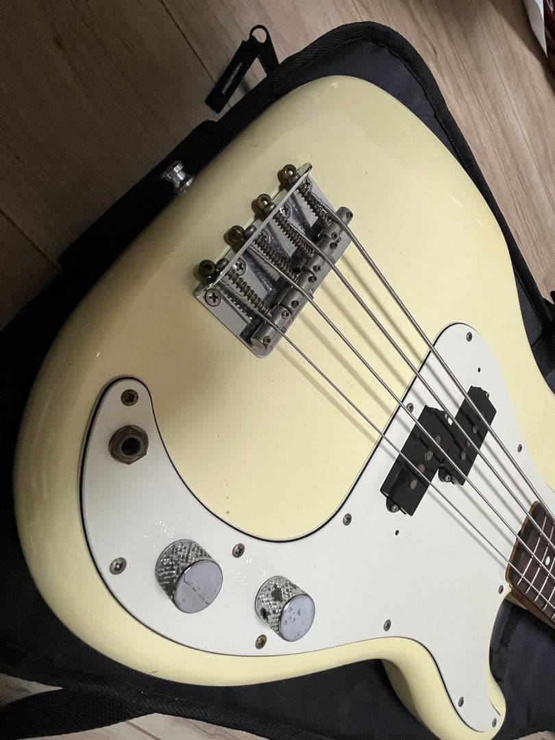 Fender Japan Precision Bass (プレシジョンベース)