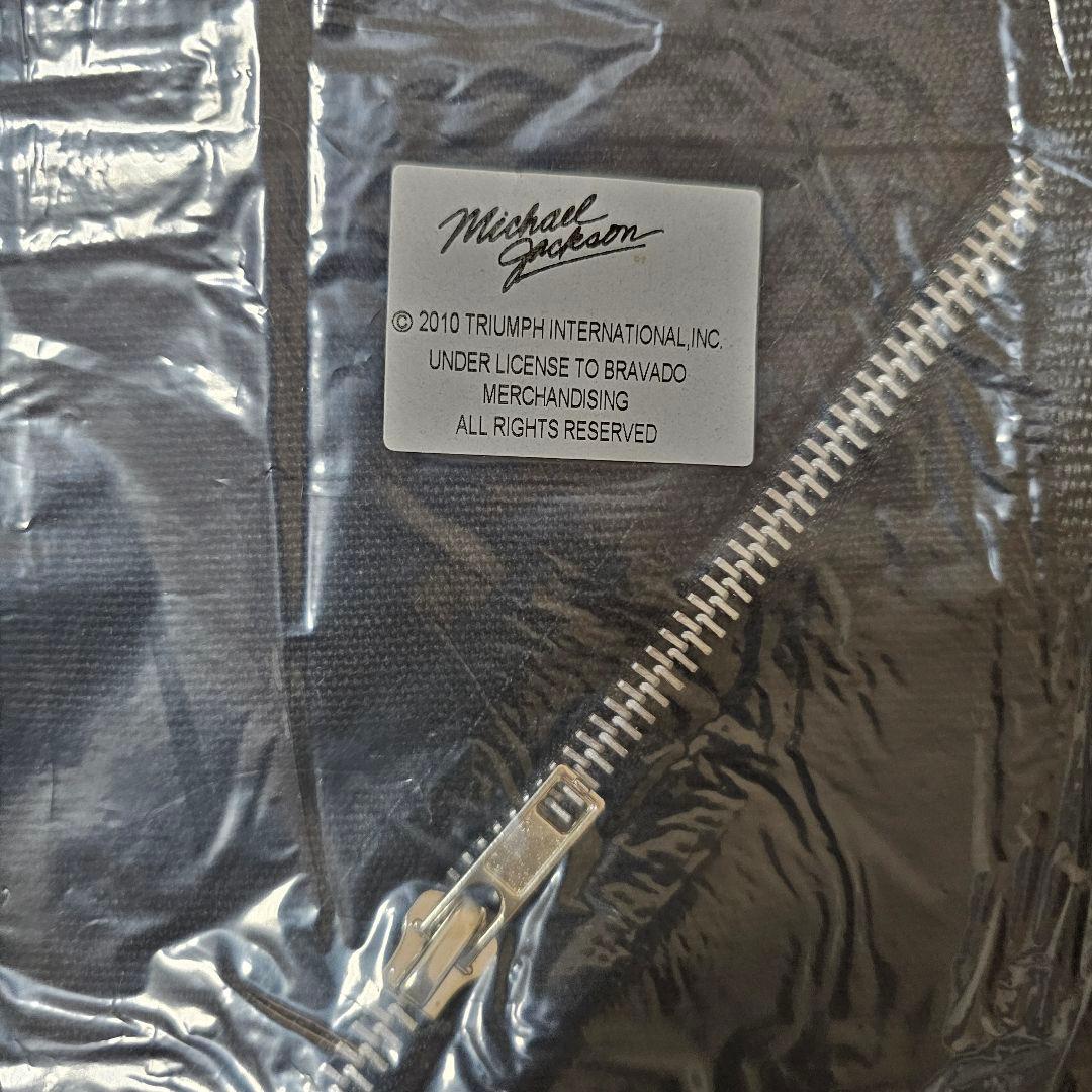 【未開封】マイケル・ジャクソン BAD衣装型バッグO2 アリーナ
