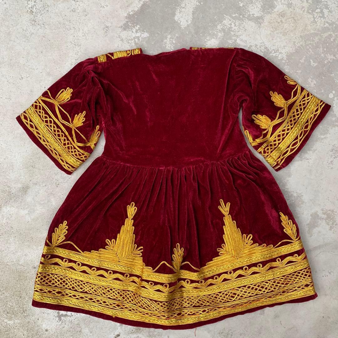 special vintage antique 民族衣裳　ベロア　kids？