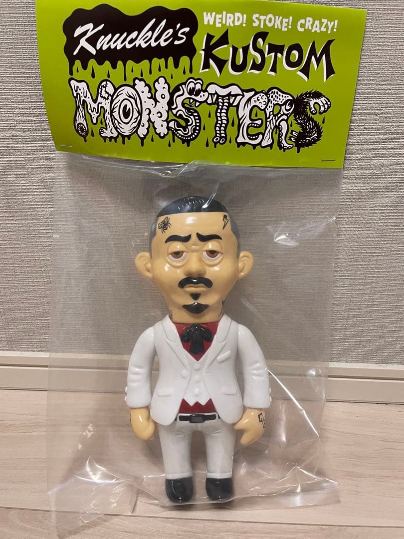 たり　G-CUE × HEADLOCKSTUDIO 第2弾スーツバージョン