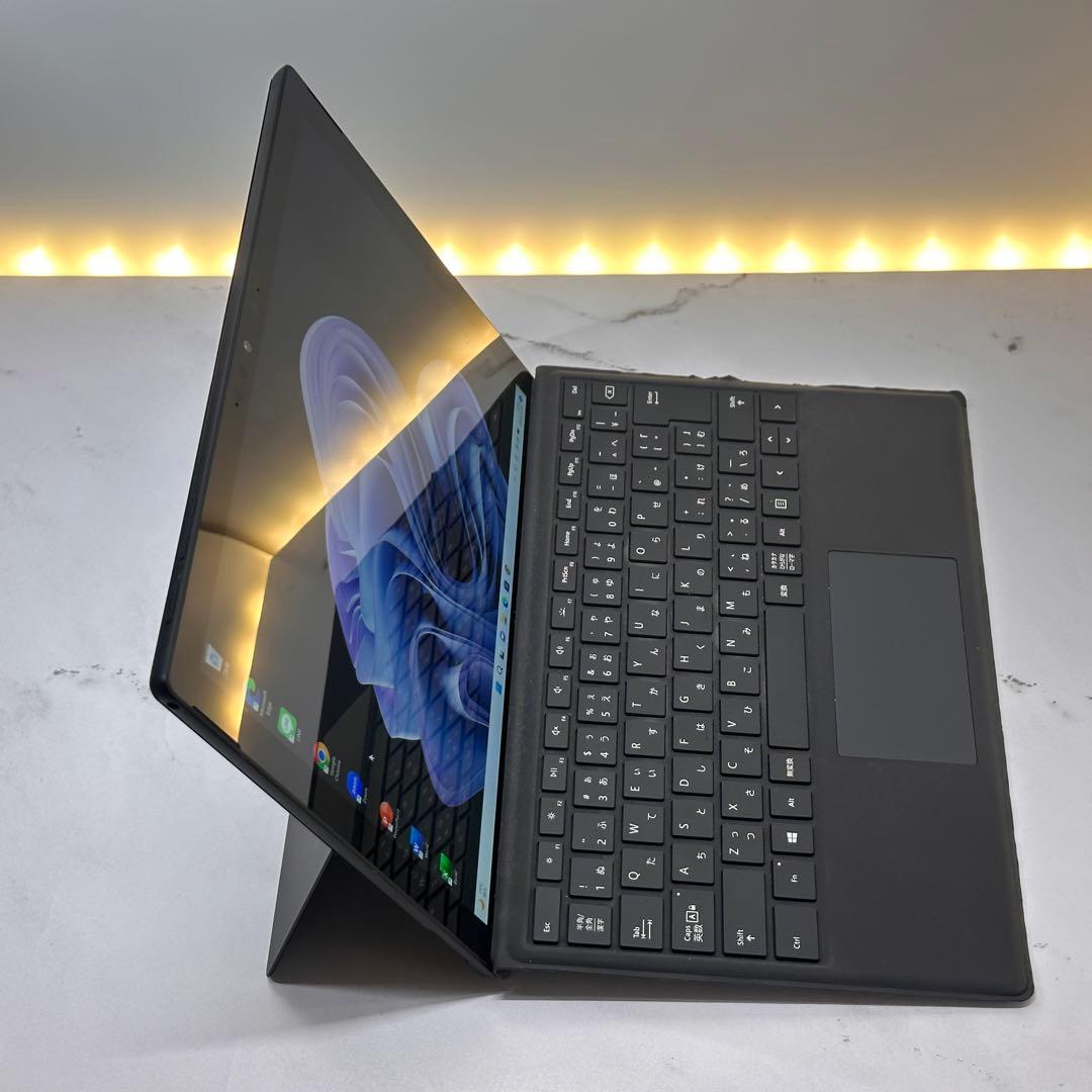 【ブラックモデル】Surface Pro7 Corei5/8GB/256GB