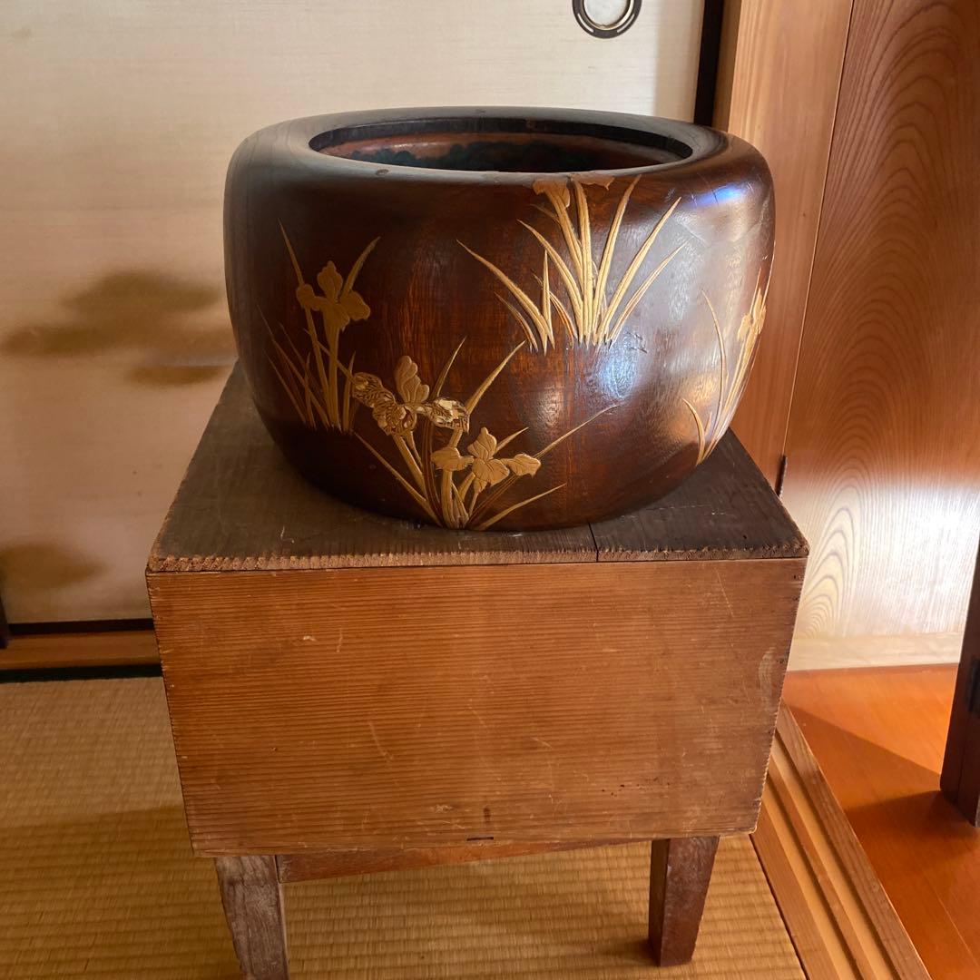 骨董　火鉢　アンティーク　あやめ蒔絵火鉢　花菖蒲　螺鈿細工　花柄　金彩　木製