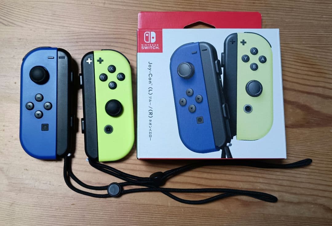 Nintendo Switch 本体 青赤Joy-Conニンテンドースイッチ青黃
