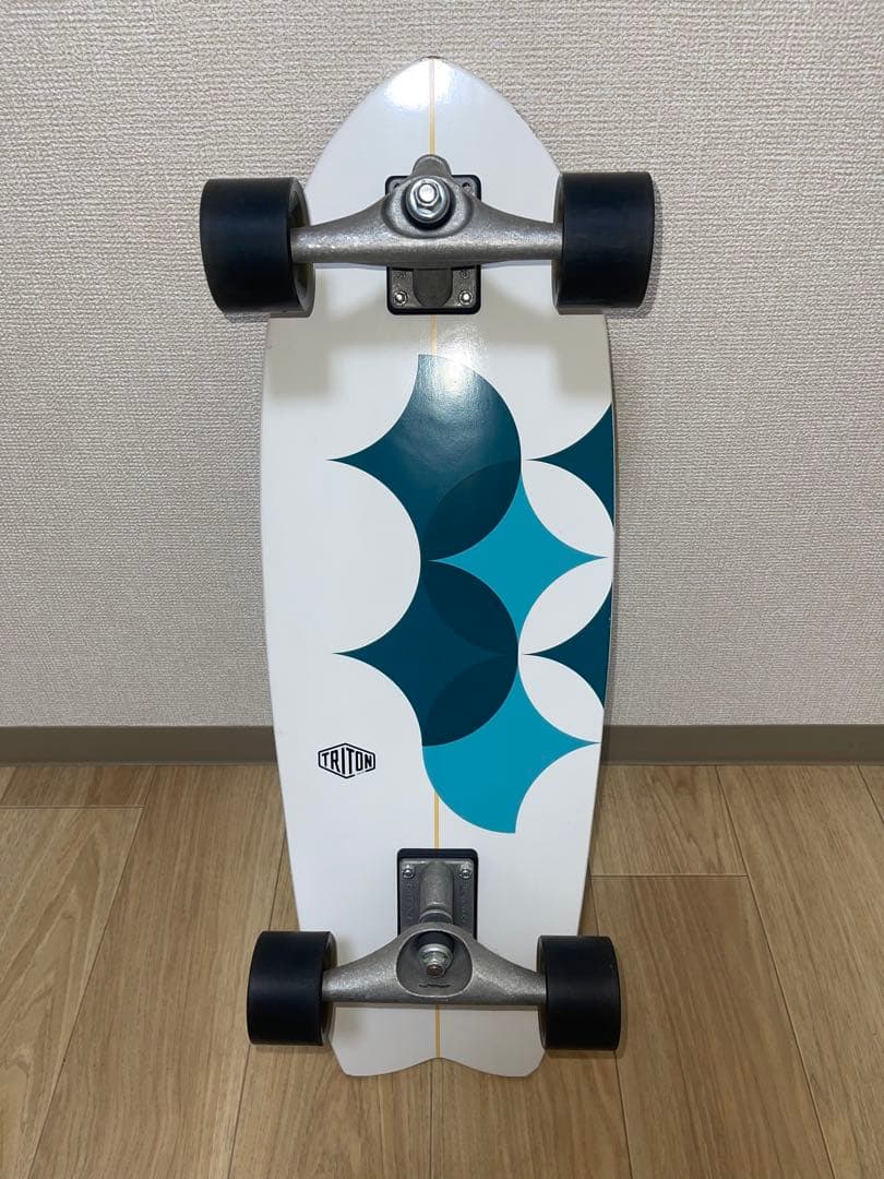 CARVER TRITON　サーフボード　サーフスケート　ホワイト　青　29㌅