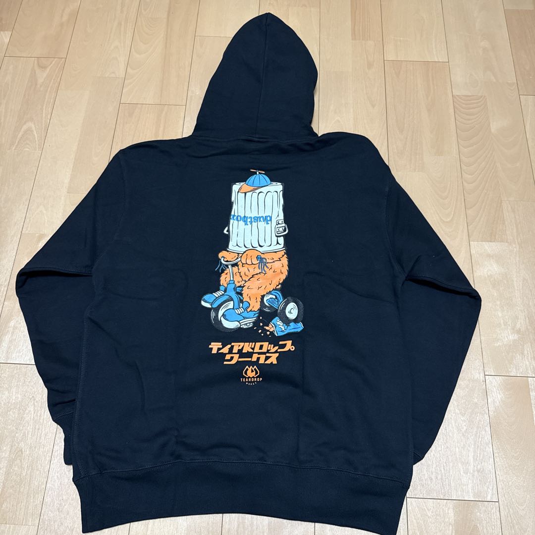 dustbox パーカー XLサイズ 新品未着用