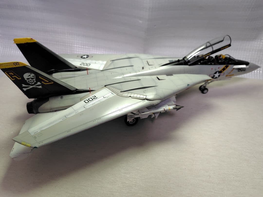 タミヤF-14 Ａ1/48トムキャッVF−84 ジョリーロジャース