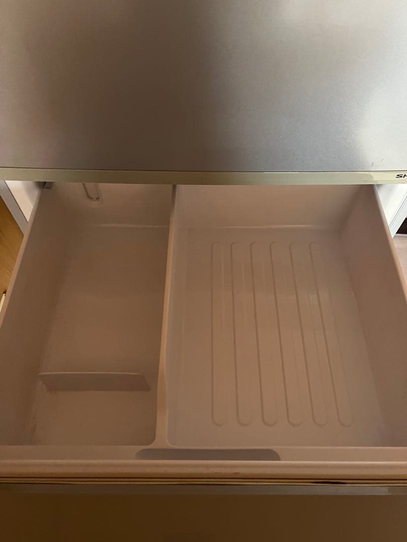 コレリス7　SHARPシルバー 3ドア冷蔵庫　　両開き