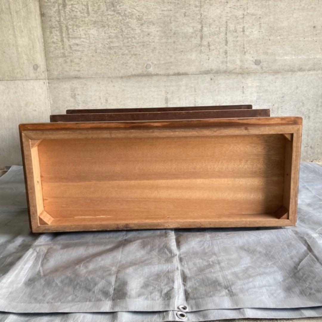 古い飾り棚 置物台 ラック シェルフ 展示 陳列 透かし 木製 家具 レトロ