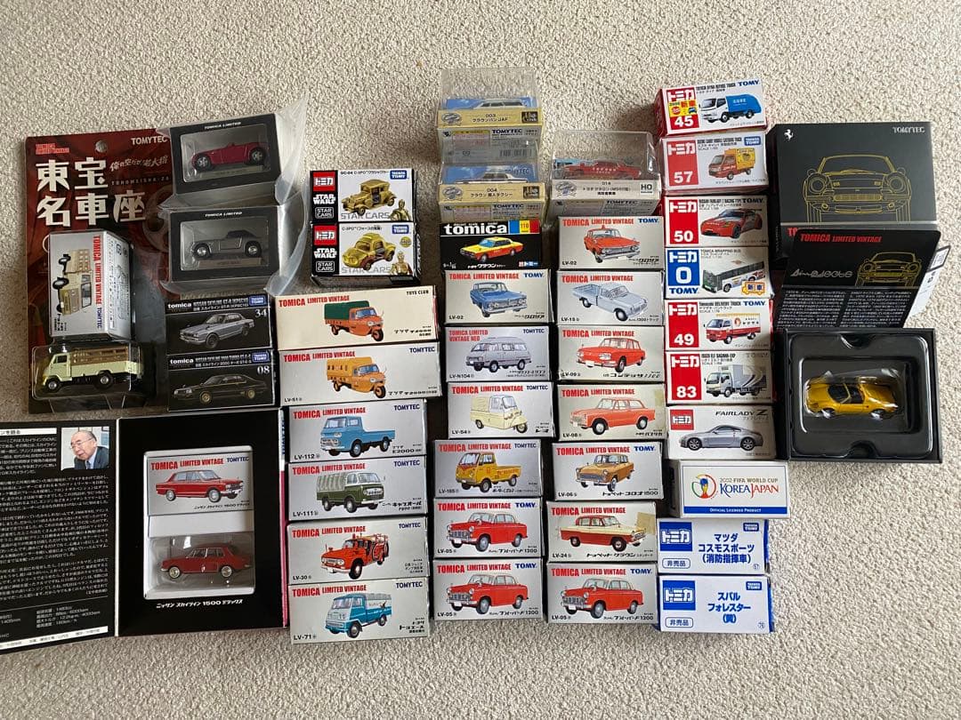 トミカ　セット　まとめ売り　42台