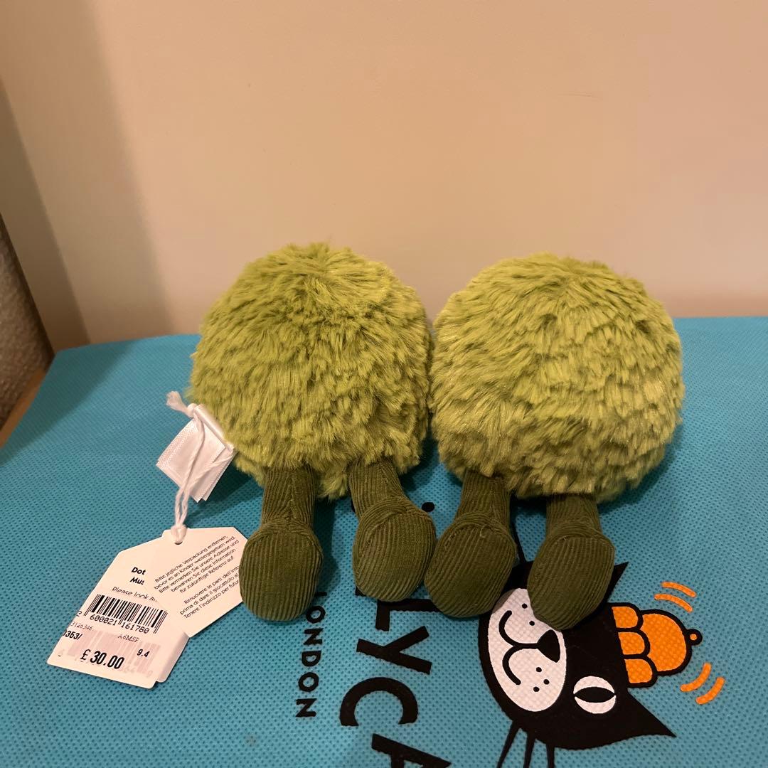  ロンドン限定 えんどう豆ぬいぐるみ 新品　ダク付き