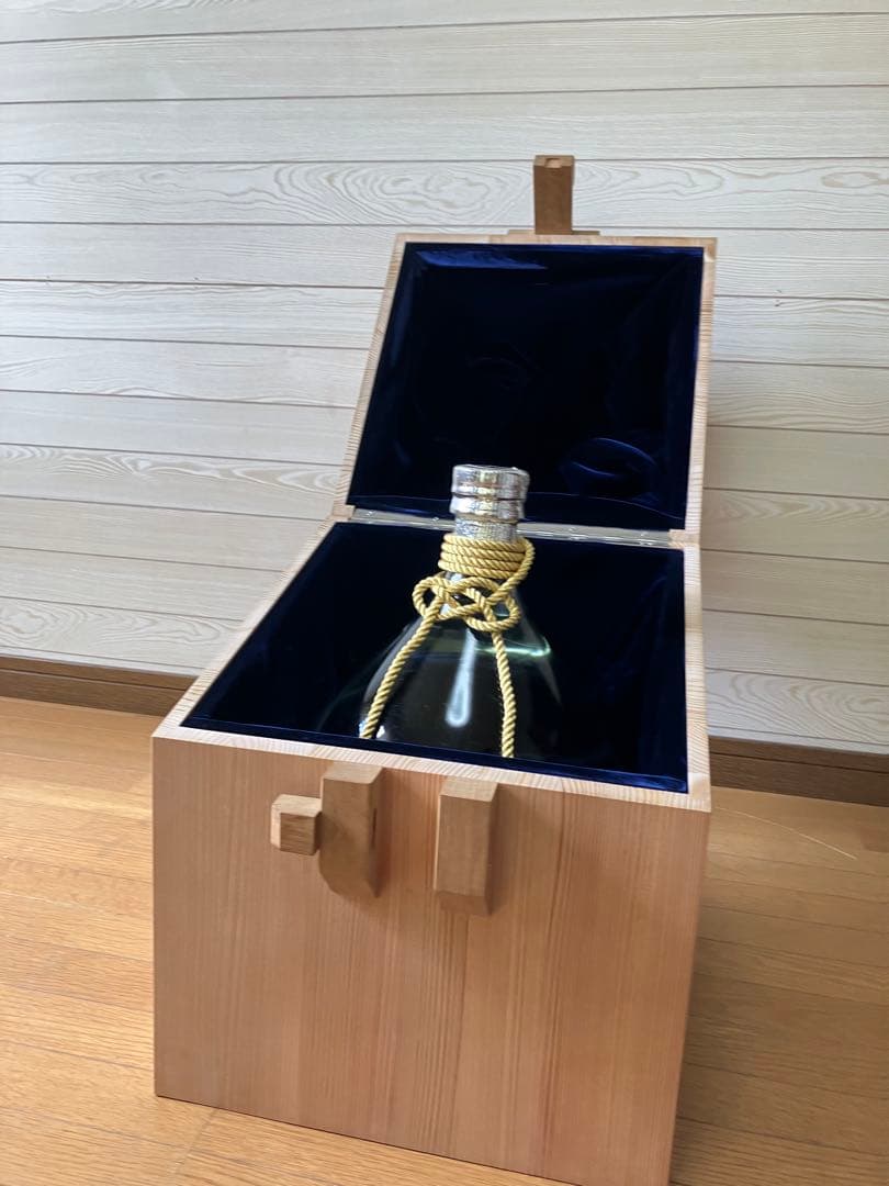 万善酒造真鶴　10周年記念ボトル　10L 薩摩錫器ラベル付