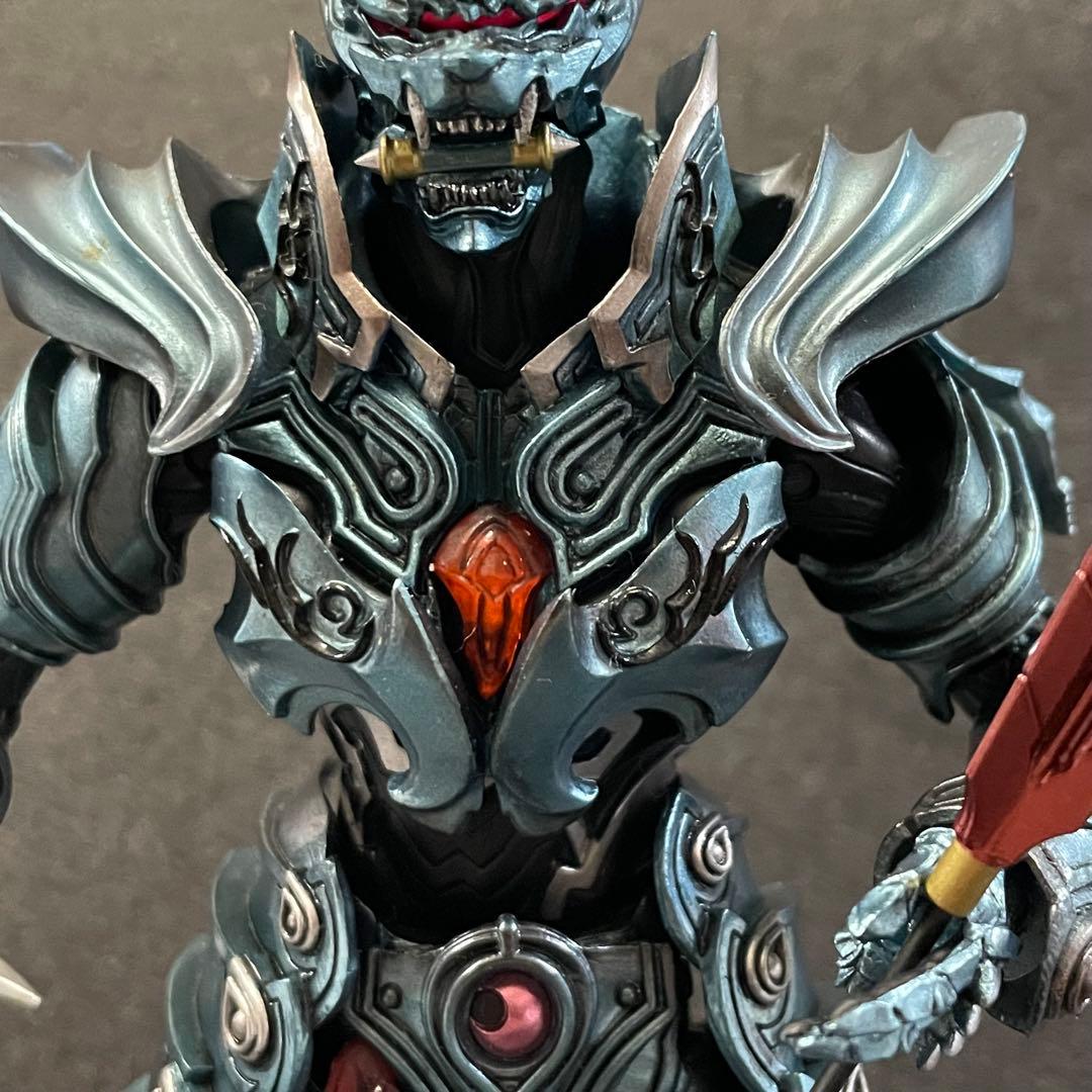 魔戒可動 牙狼 GARO 天弓騎士 ガイ ガロ フィギュア 闇を照らす者