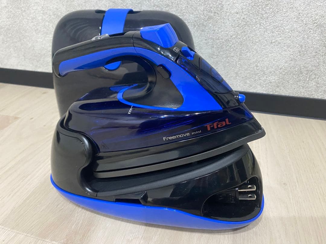 衣類スチーマー　ティファールフリームーブミニ
