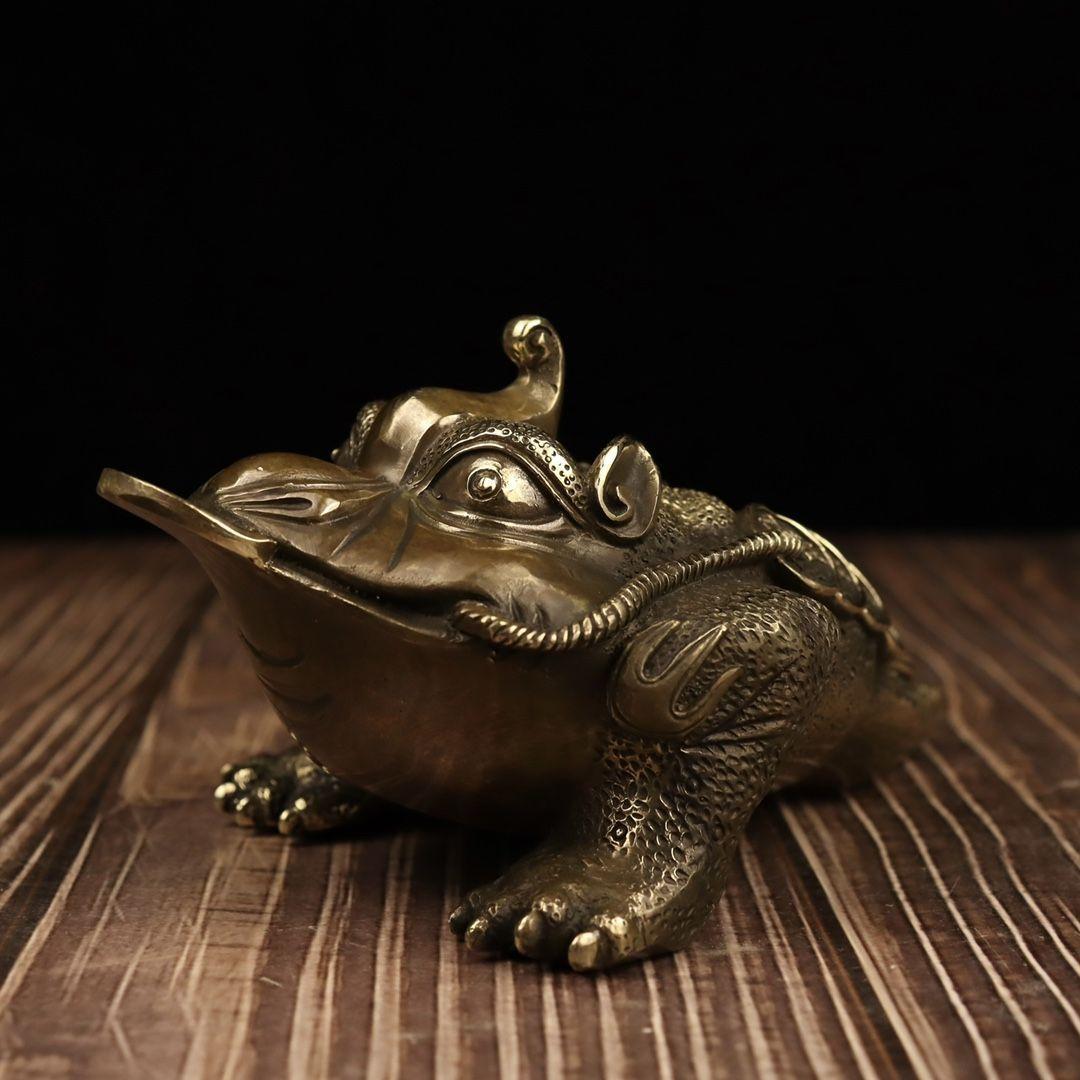招財進宝 三足金蟾 鎮宅 辟邪 開運 風水 工芸品 美術品 置物