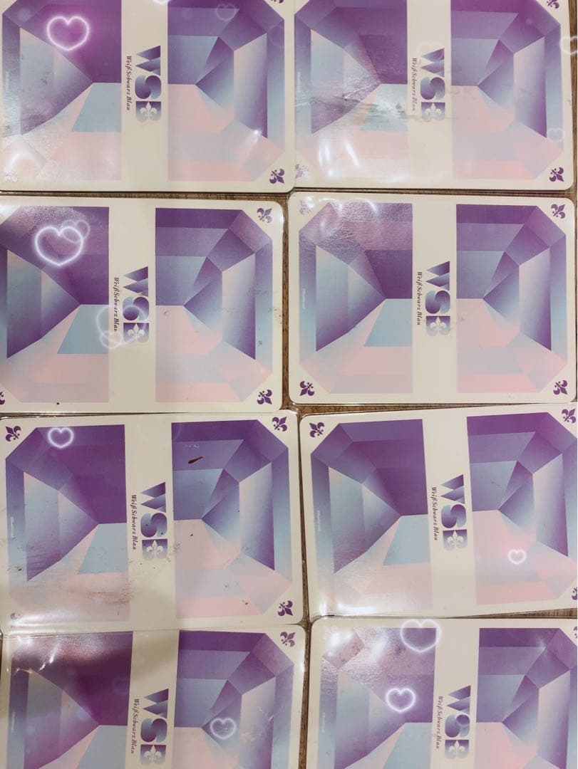 莉犬　ヴァイスシュヴァルツ