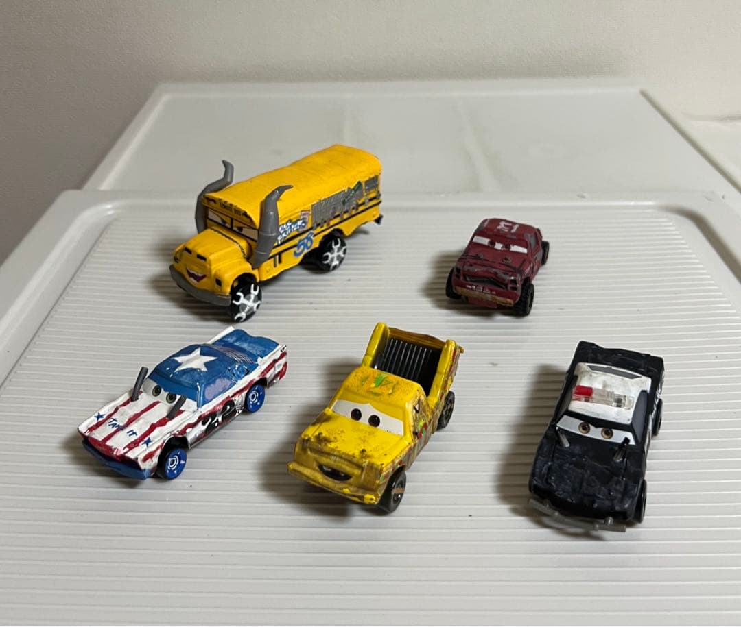 カーズ、マテル、ミニカー、（22番、54番、ミスフリッター）