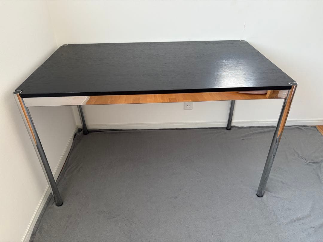 USM ハラーテーブル ブラック