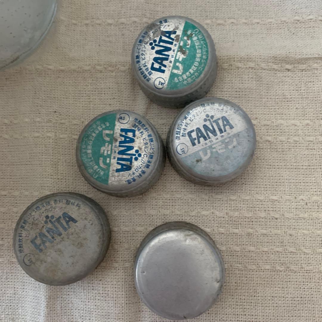 何十年前のファンタ1リットル瓶バラ売り可‼️