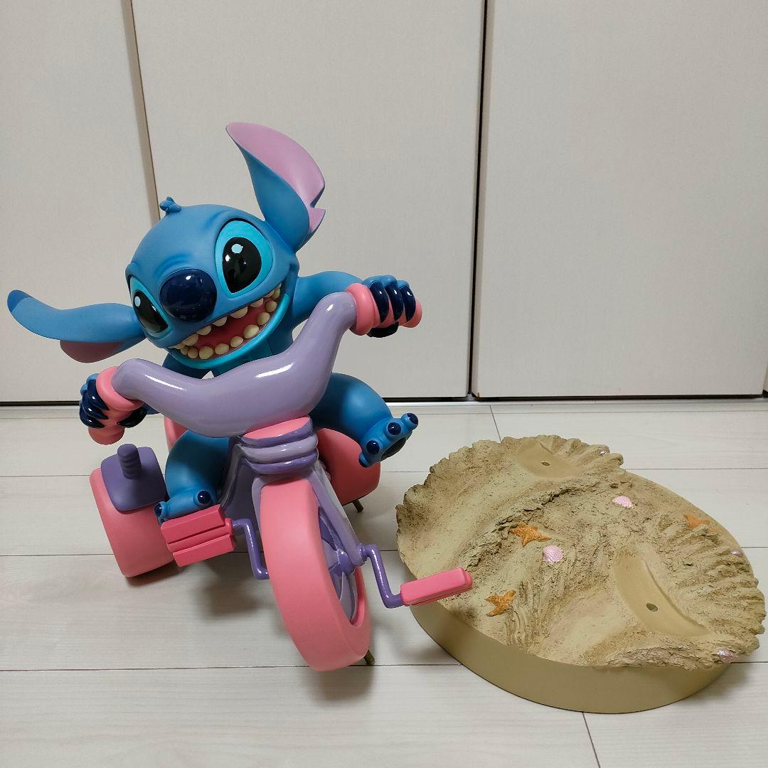 ディズニー スティッチ 　スタチュー　ビッグ フィギュア