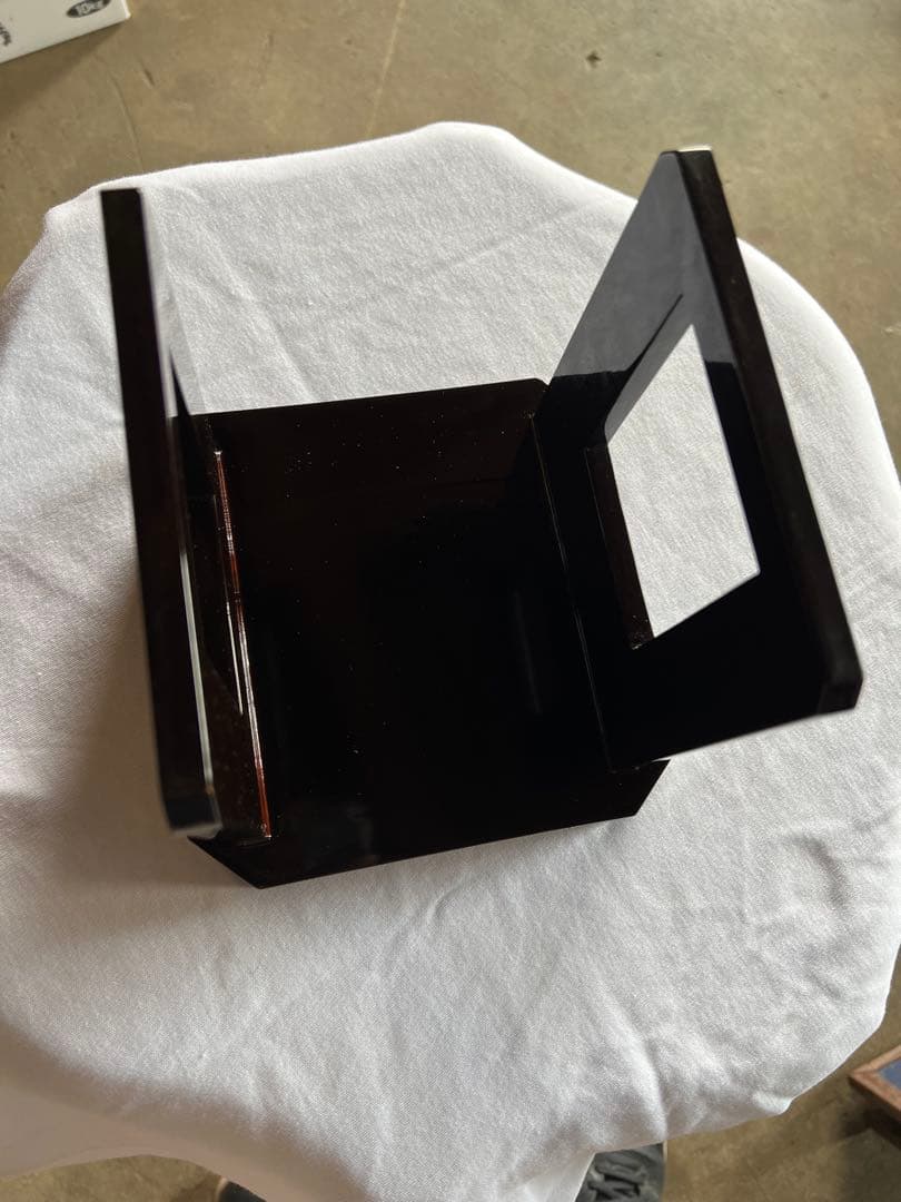 旧家蔵 黒漆塗 山水群鶴蒔絵 花月台 時代箱付・蒔絵盃台・大中小 三盃 時代物