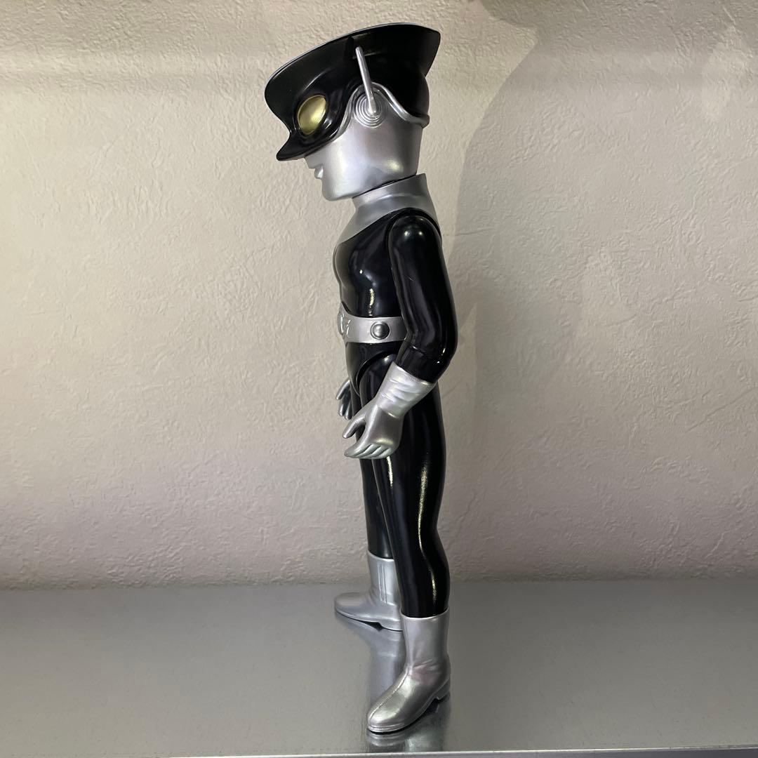 ブルマァク　レッドマン　ブラック　墓場の画廊