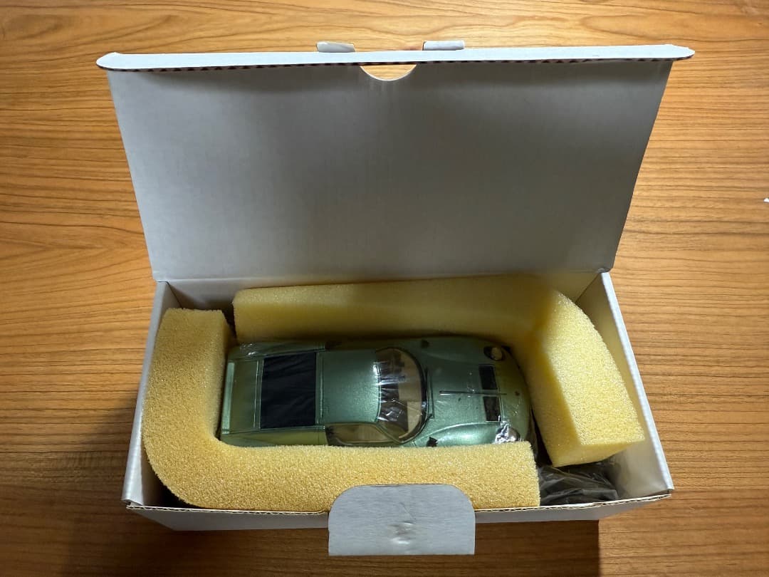 SMTS 1/43 ランボルギーニ ミニカー メタリックグリーン