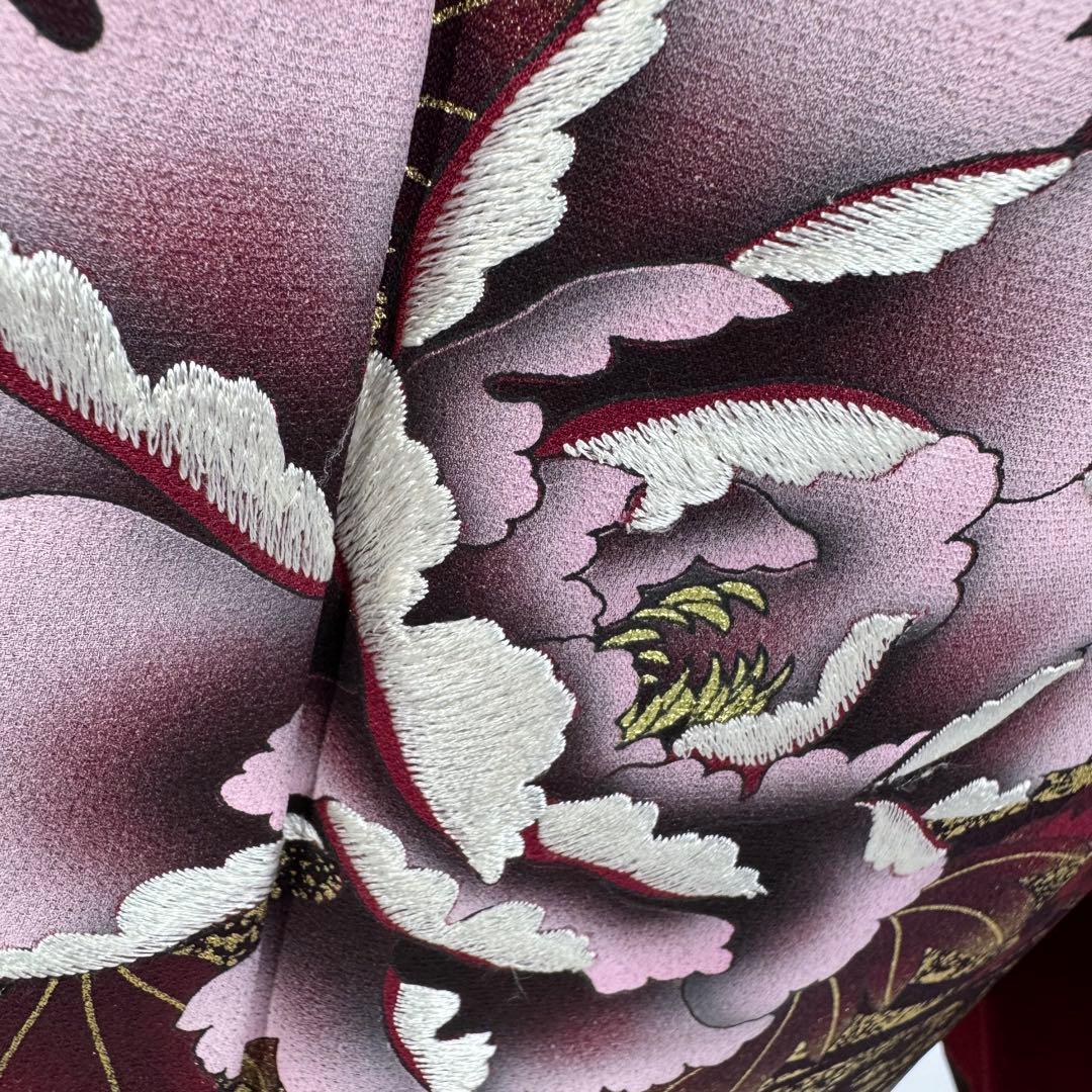 振袖豪華11点フルセット　赤系　金彩　刺繍　成人式　お正月　結婚式　いしげ