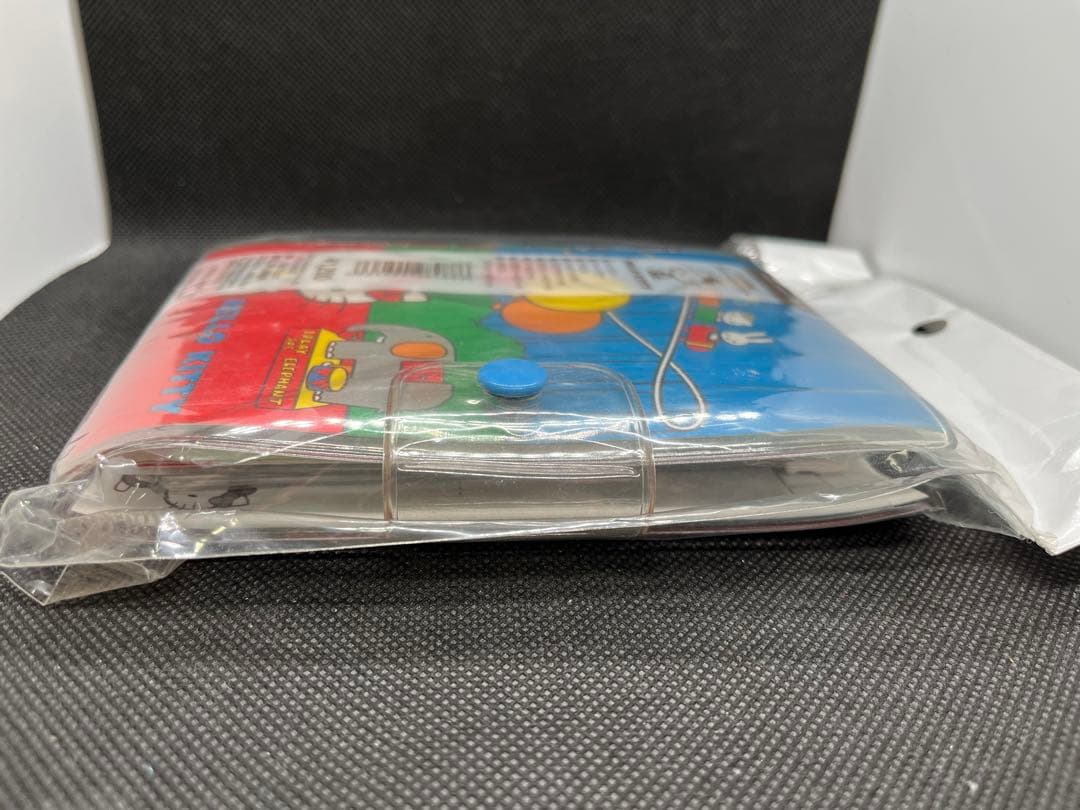 【新品未開封】ハローキティ　6穴対応　フォトシールバインダー