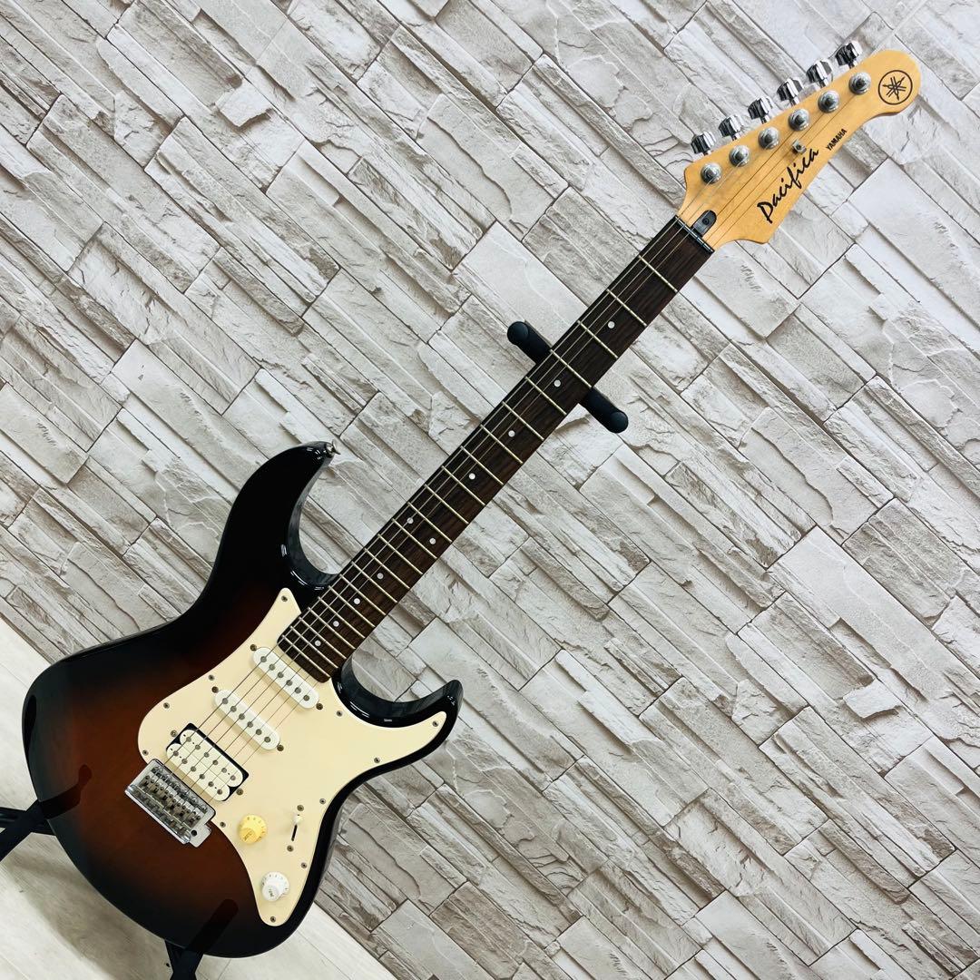 YAMAHA PACIFICA PAC112 J ストラトタイプエレキギター