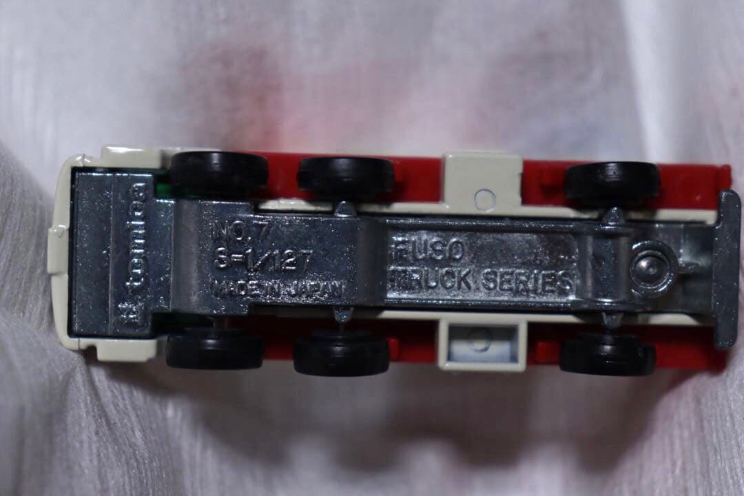 日本製　国産　トミカ　三菱　ふそう　ウイング　ルーフ　トラック　76