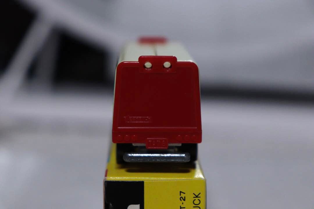 日本製　国産　トミカ　三菱　ふそう　ウイング　ルーフ　トラック　76