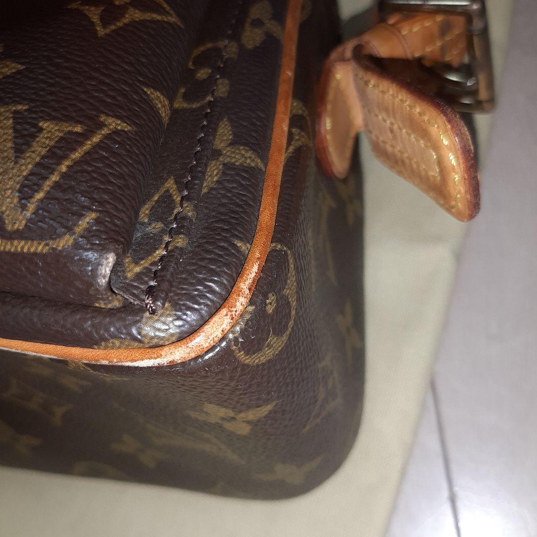 ルイヴィトン　LOUIS VUITTON 　ヴィバ・シテMM