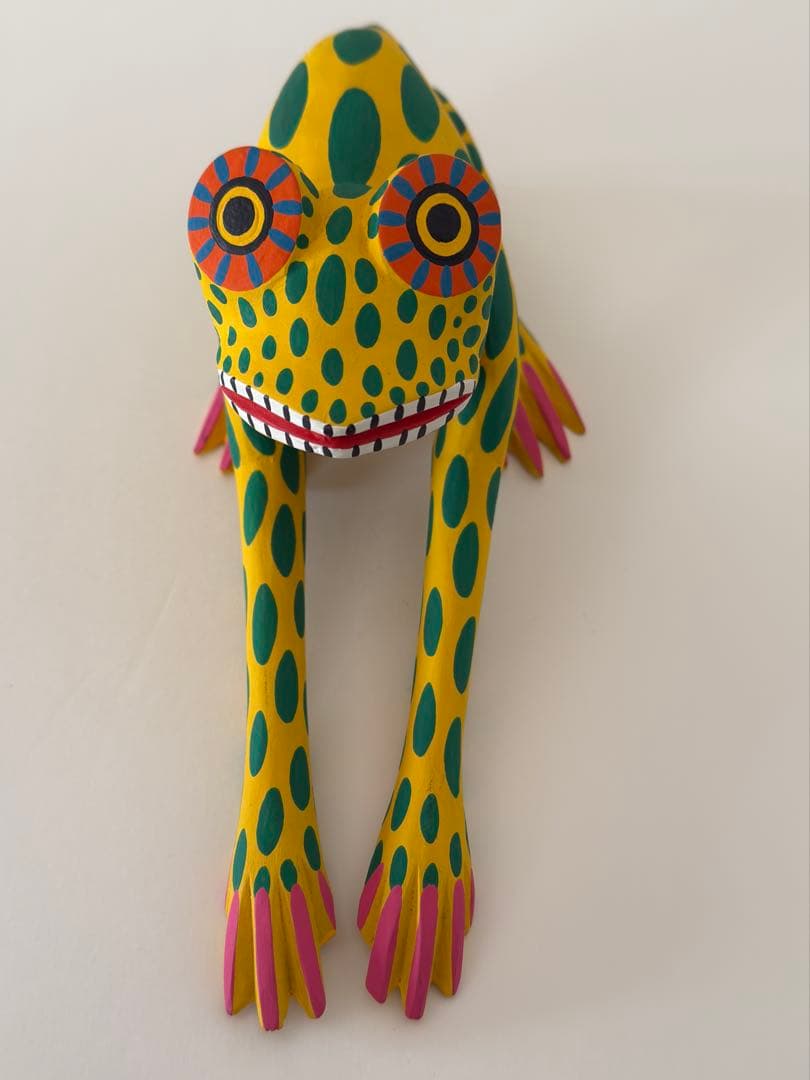 メキシコ　木彫り　カエル　オアハカン ウッド カーヴィング
