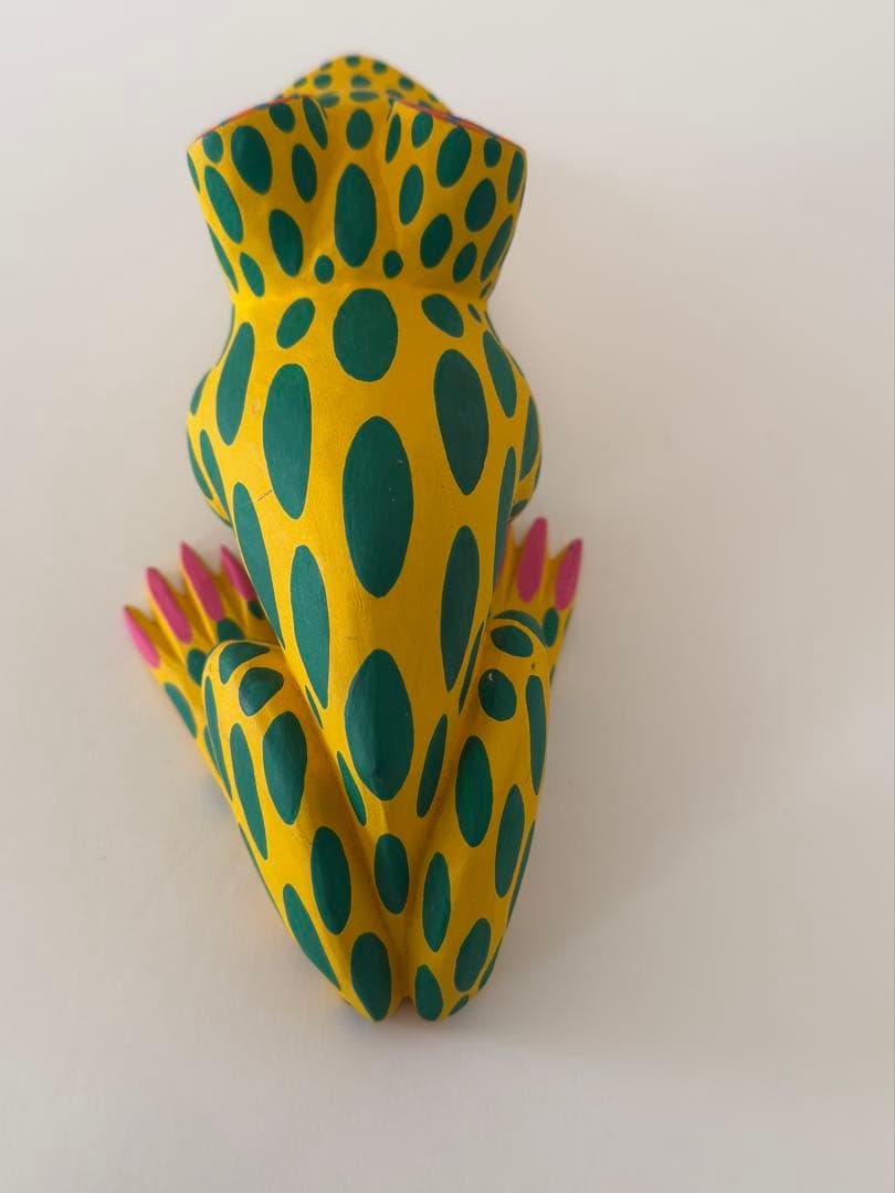 メキシコ　木彫り　カエル　オアハカン ウッド カーヴィング