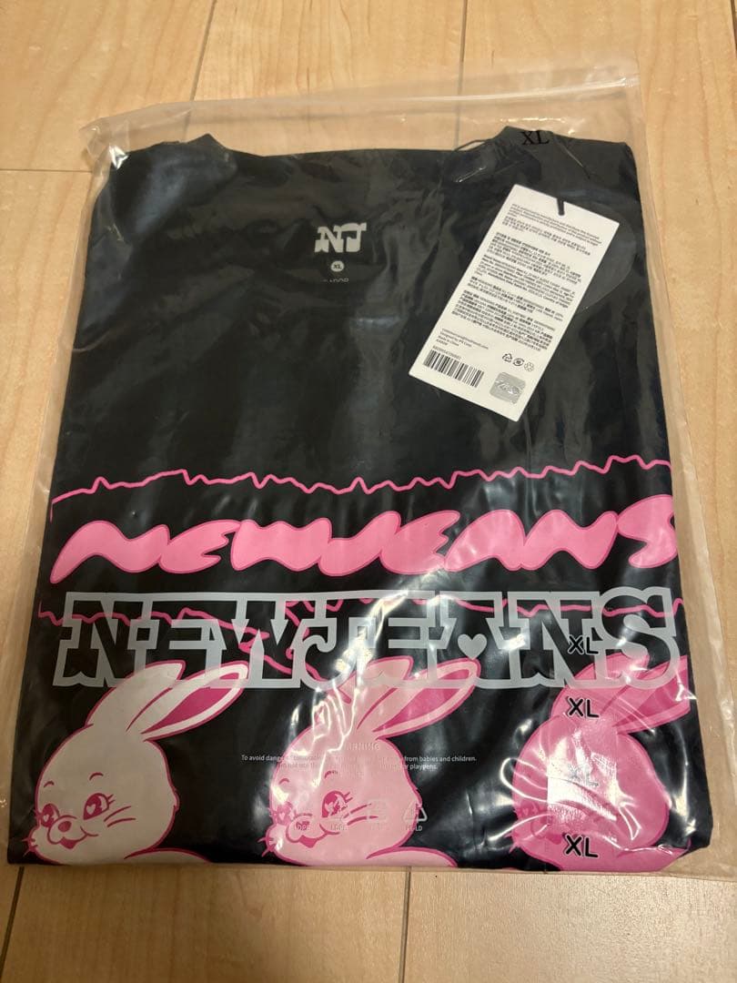 【新品】未開封New Jeans ニュージーンズ 公式Tシャツ NJZ