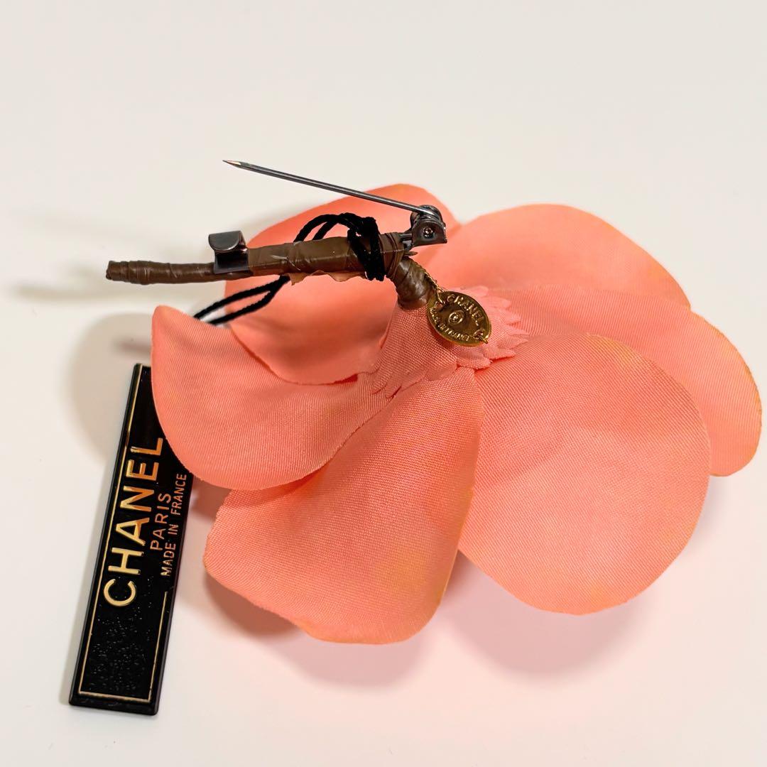 希少 シャネル カメリア ブローチ フラワー ロゴ コサージュ 花型
