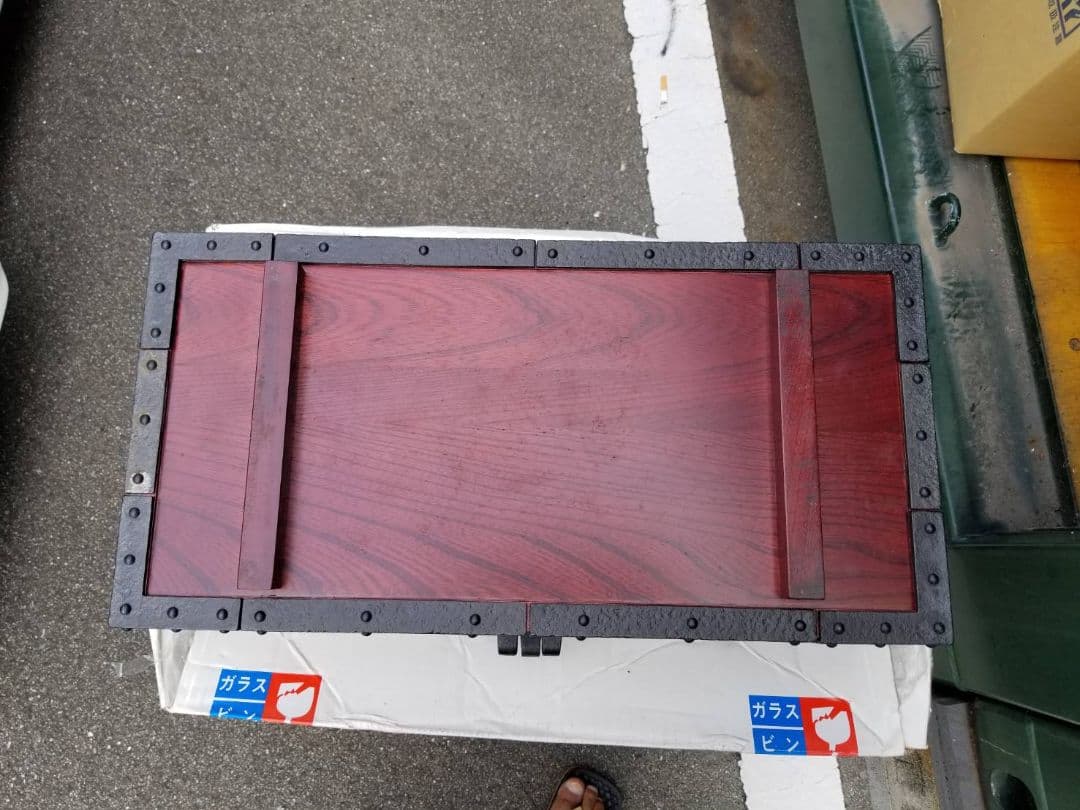 近代製の素晴らしい千両箱 工芸品 珍しいです。