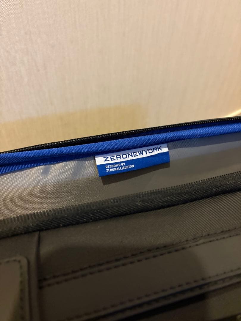 新品未使用 ゼロハリバートン キャリングバック ZERO HALLIBURTON