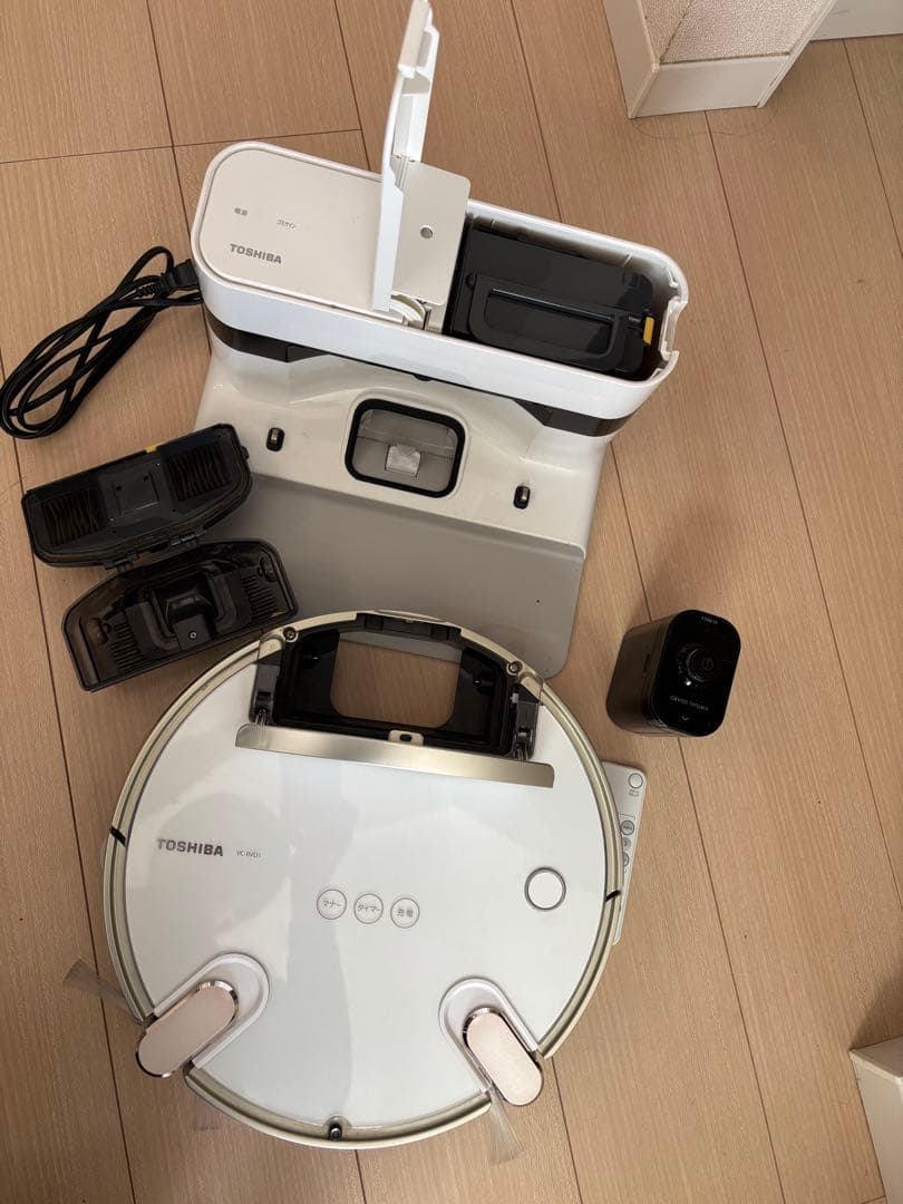 TOSHIBA ロボット掃除機 本体