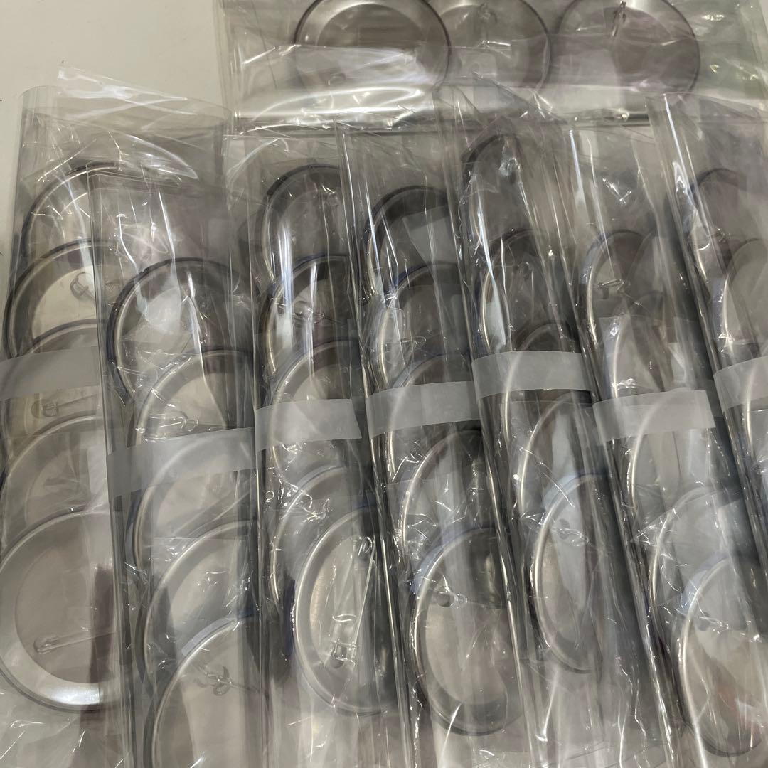 3.だいきり 缶バッジ ねるきりのすがた まとめ売り