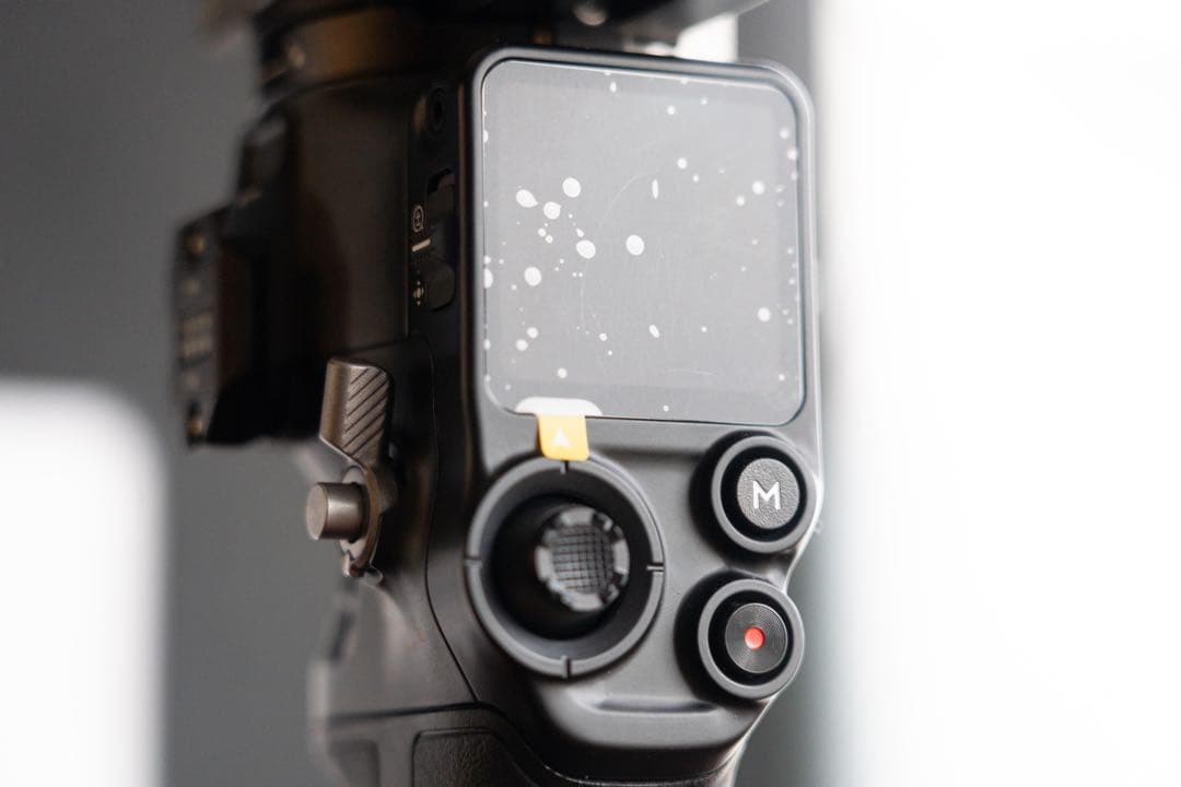 使用感ほぼゼロ　DJI RS4 未使用備品多数