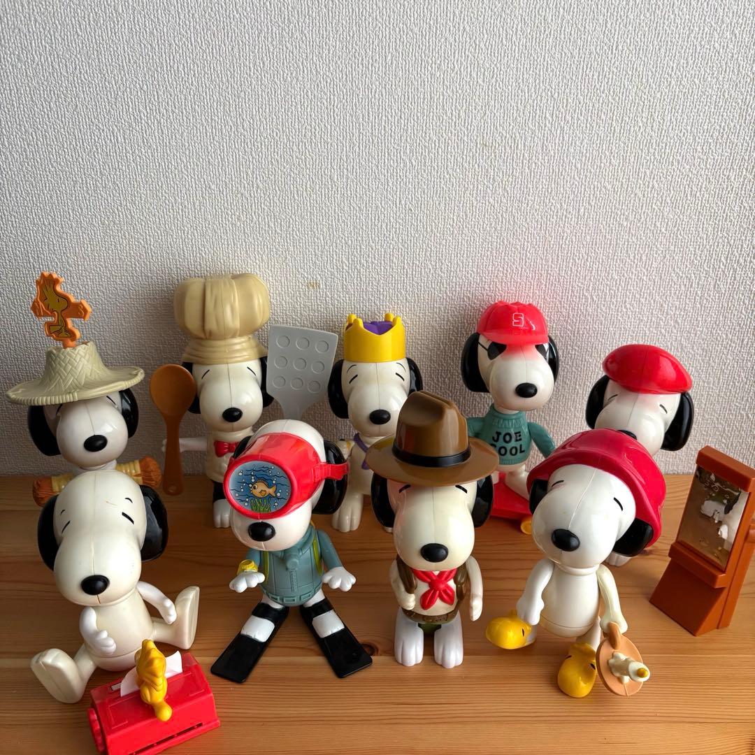 マクドナルド スヌーピー フィギュア 9体セット