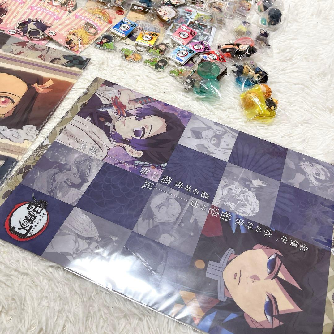 鬼滅の刃 キャラクターグッズ まとめ売り 101個