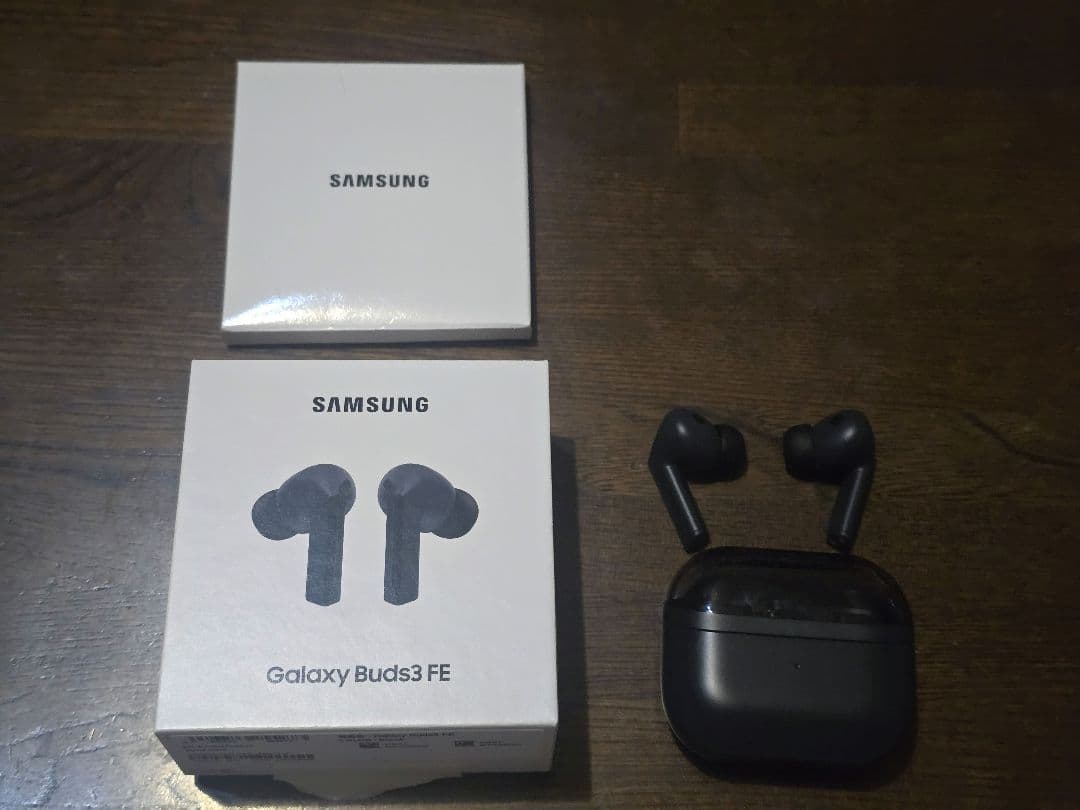 Samsung Galaxy Buds3 FE ブラック