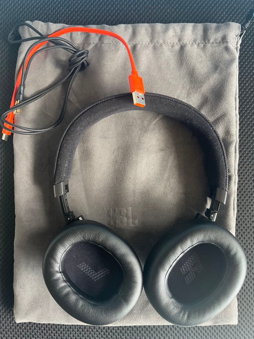 ヘッドホン JBL Live 770 NC