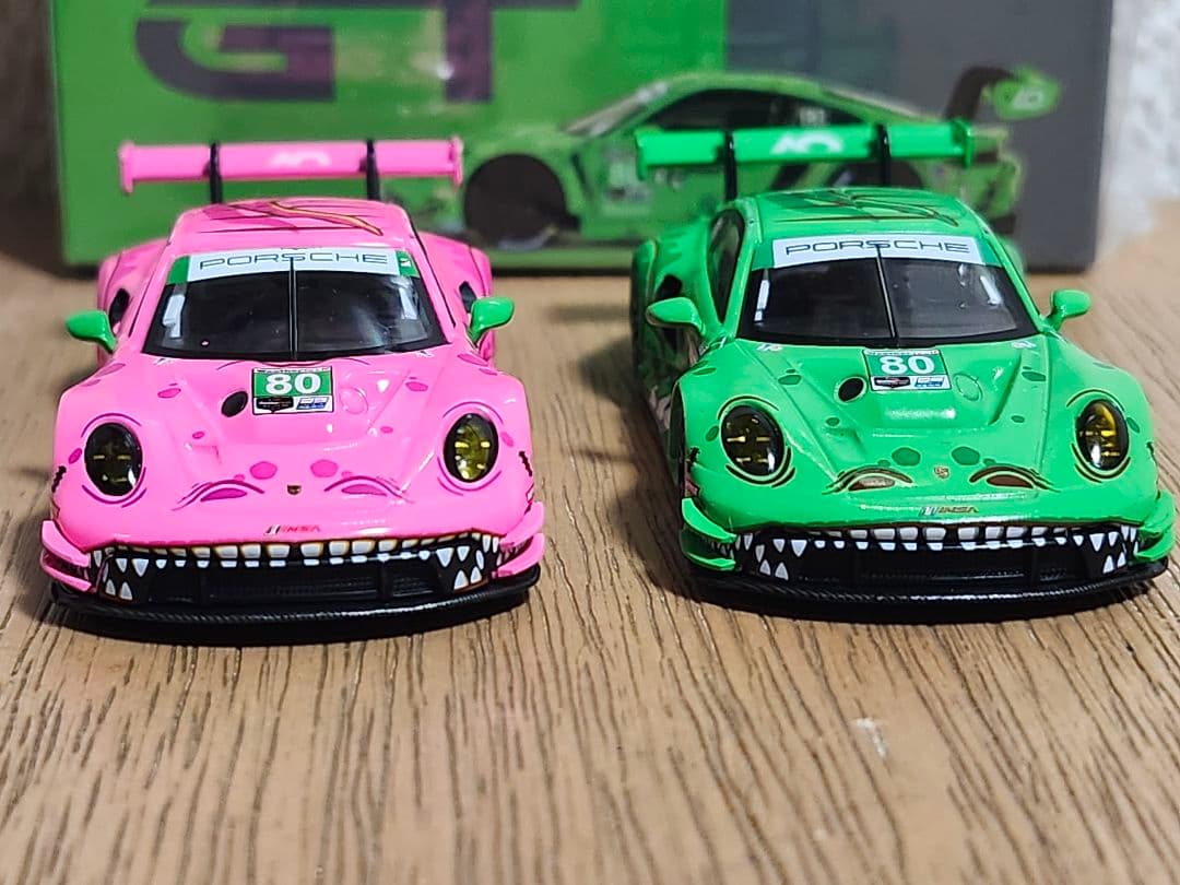 MINIGT PORSCHE　911 GT3 R ２台セット　希少！