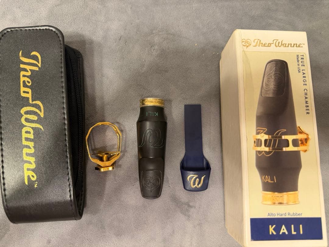 セオワニ Theo Wanne KALI アルトサックスマウスピース サイズ7